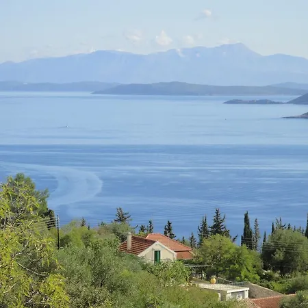 Tselentata Vila *